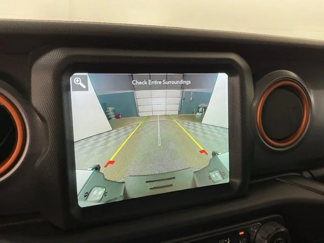 Used 2023 Silver Jeep Mojave image 20