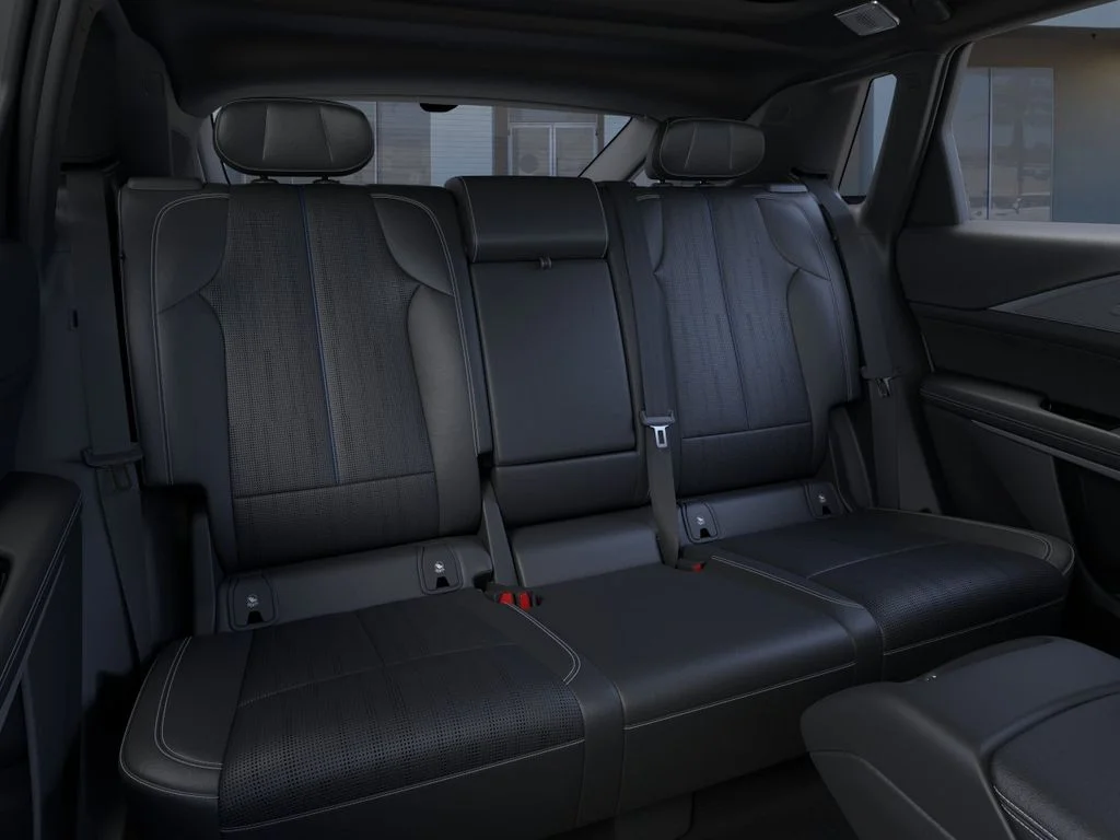 2027 Cadillac LYRIQ Premium Sport - Photo 17