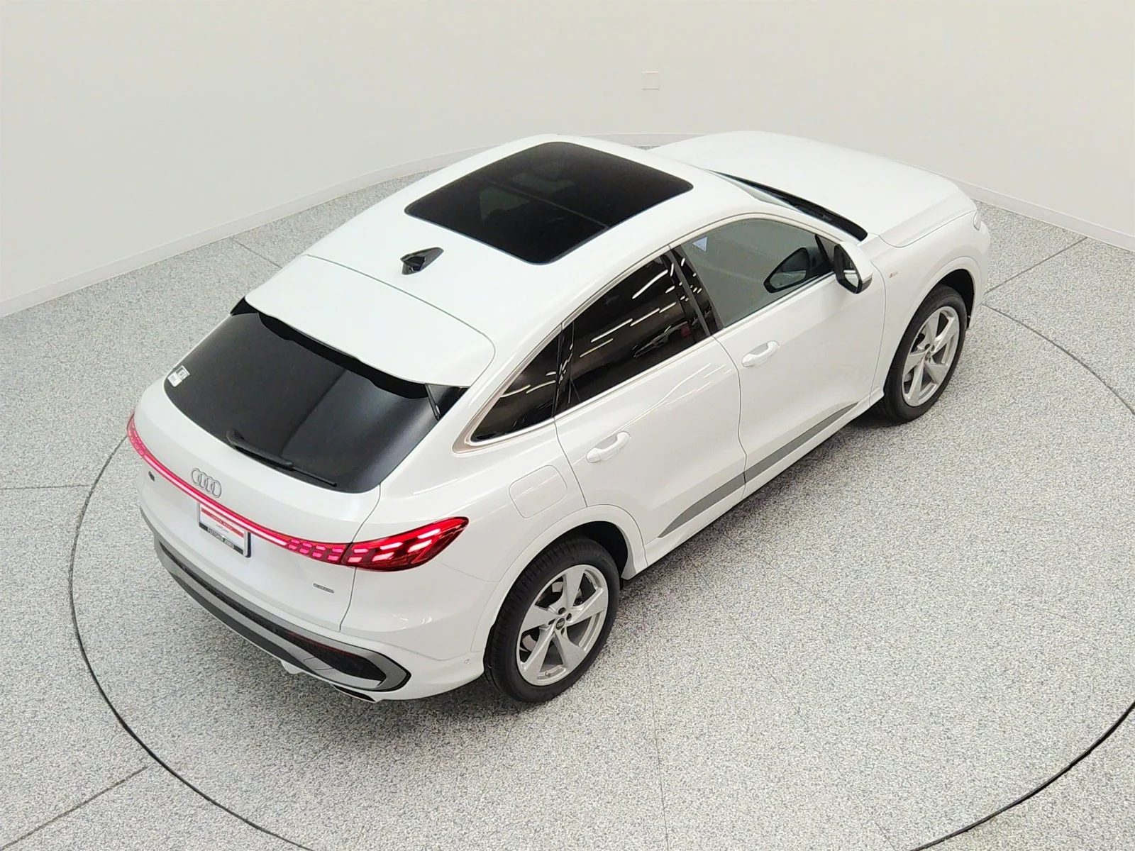 New 2026 Glacier White Metallic Audi Premium Plus 2.0 TFSI quattro image 20