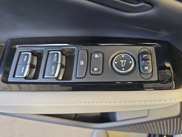 Used 2026  Honda Touring image 28