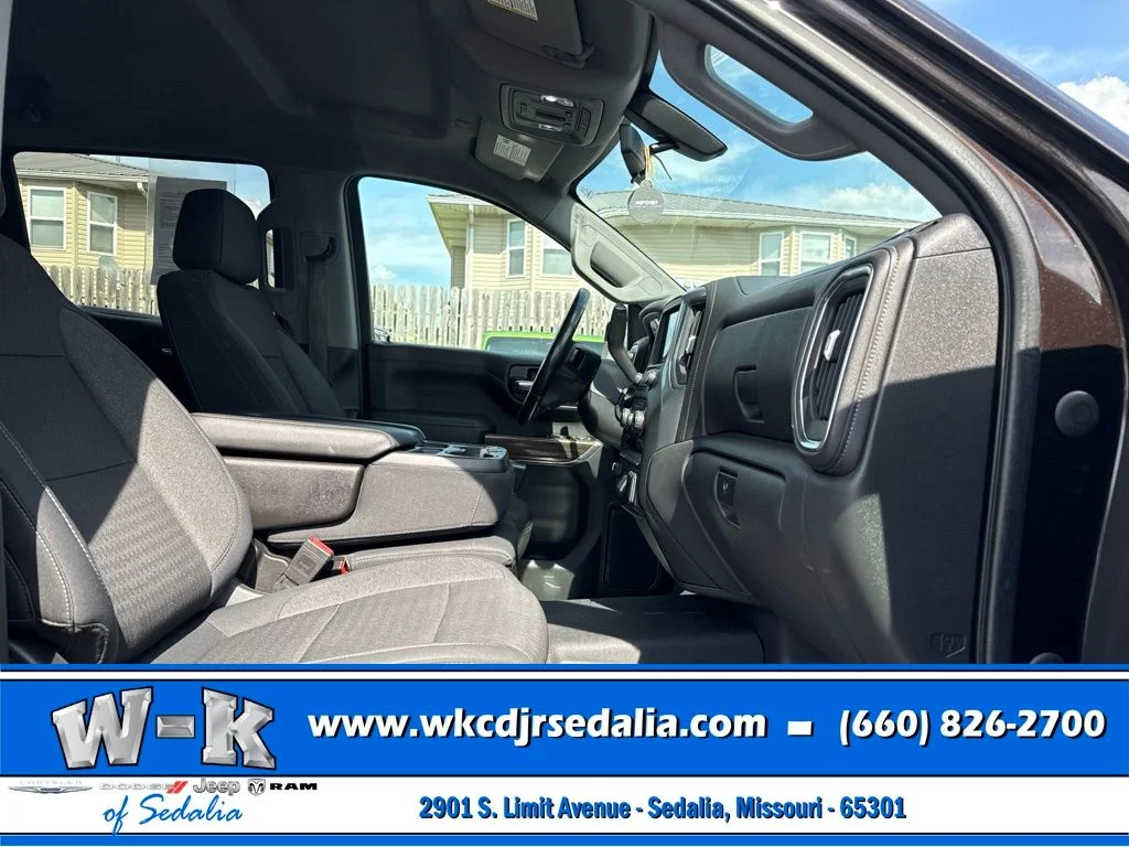 Used 2020 Brown Chevrolet LT image 27