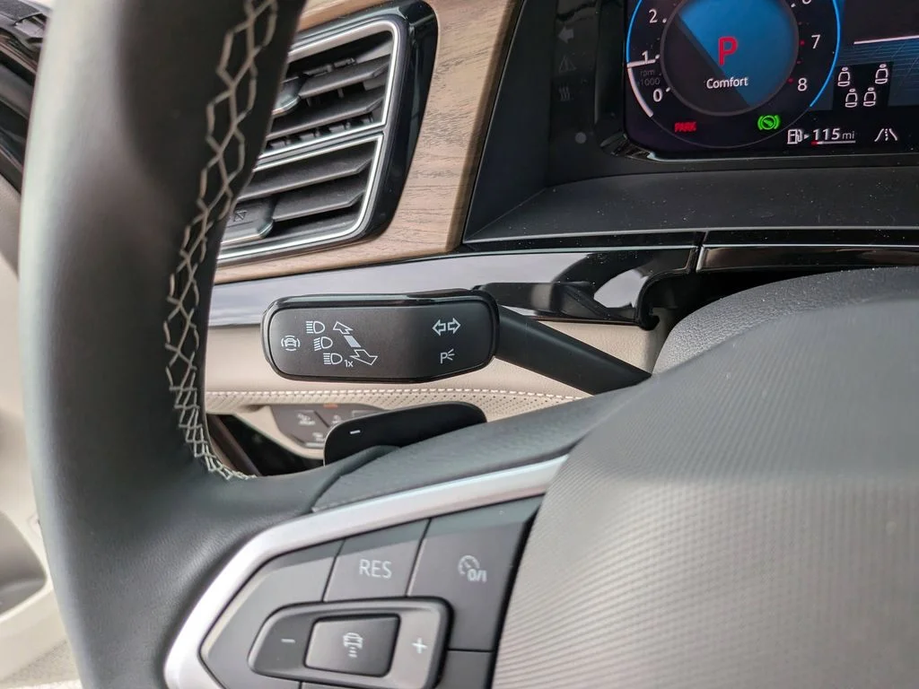New 2026 Black Volkswagen 2.0T SE w/Technology image 29