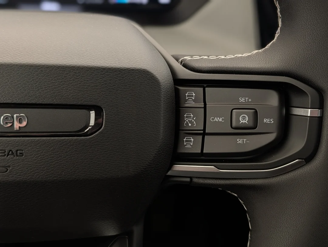 New 2026 Grey Jeep Laredo - - 4x4 - 1.6L Turbo Hybrid - Uconnect 5 w/ 12.3 Screen & More! image 18