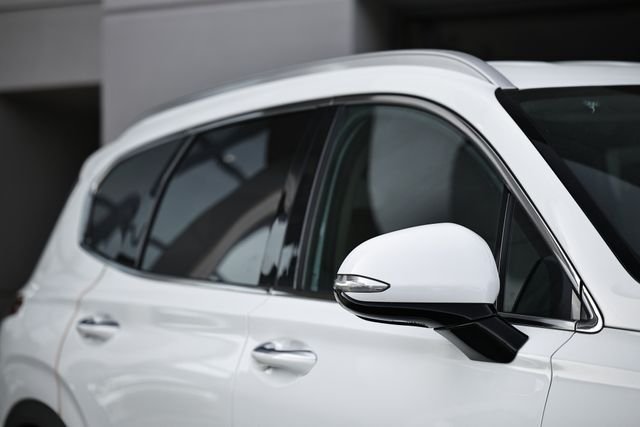 Used 2023 Serenity White Pearl Hyundai SEL image 3