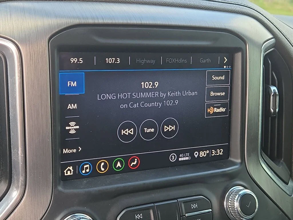 Used 2020 Gray GMC Denali image 37