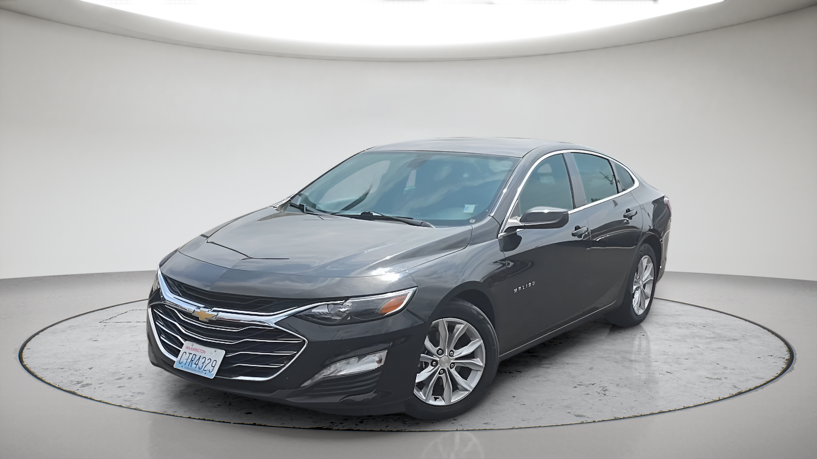 Used 2022 Mosaic Black Metallic Chevrolet LT image 1