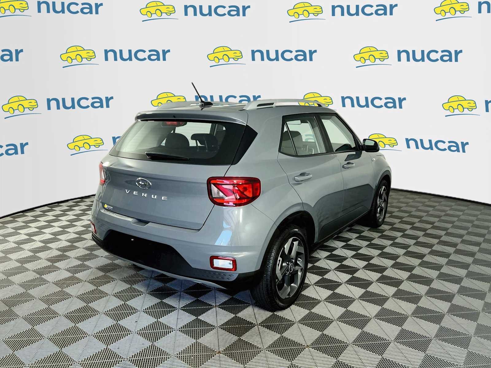 Used 2023 Galactic Gray Hyundai SEL image 7