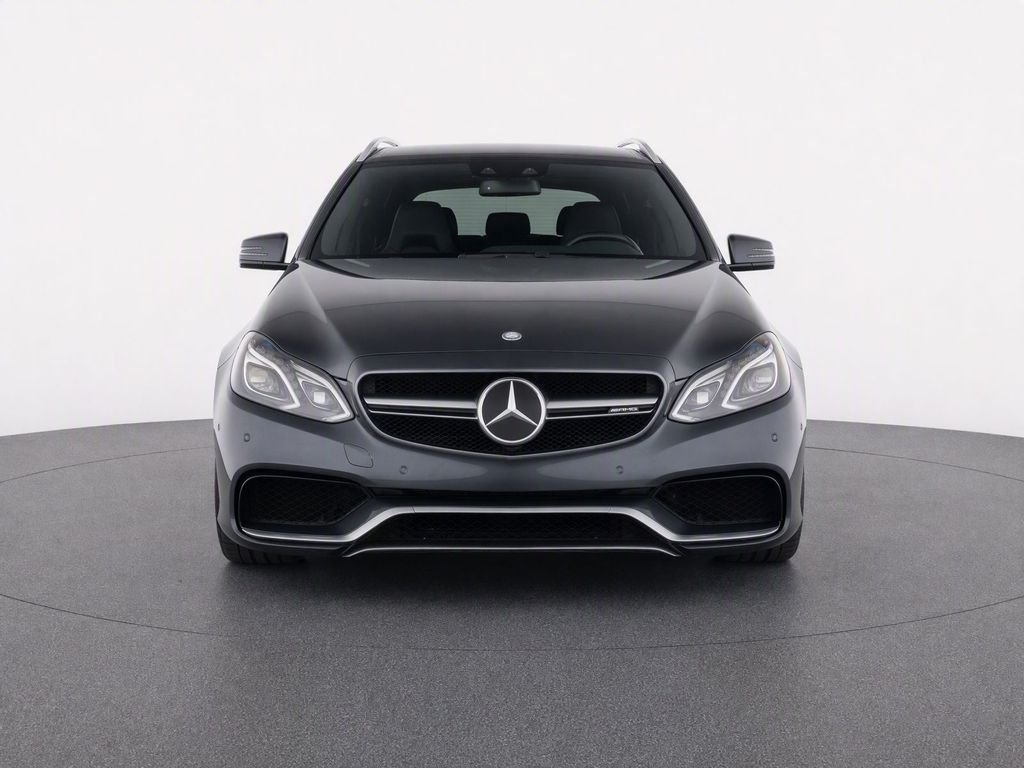 Used 2015 Steel Gray Metallic Mercedes-Benz E 63 AMG® image 5