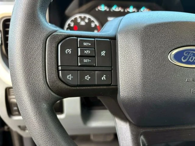 2024 Ford F-350 Super Duty XLT - Photo 17