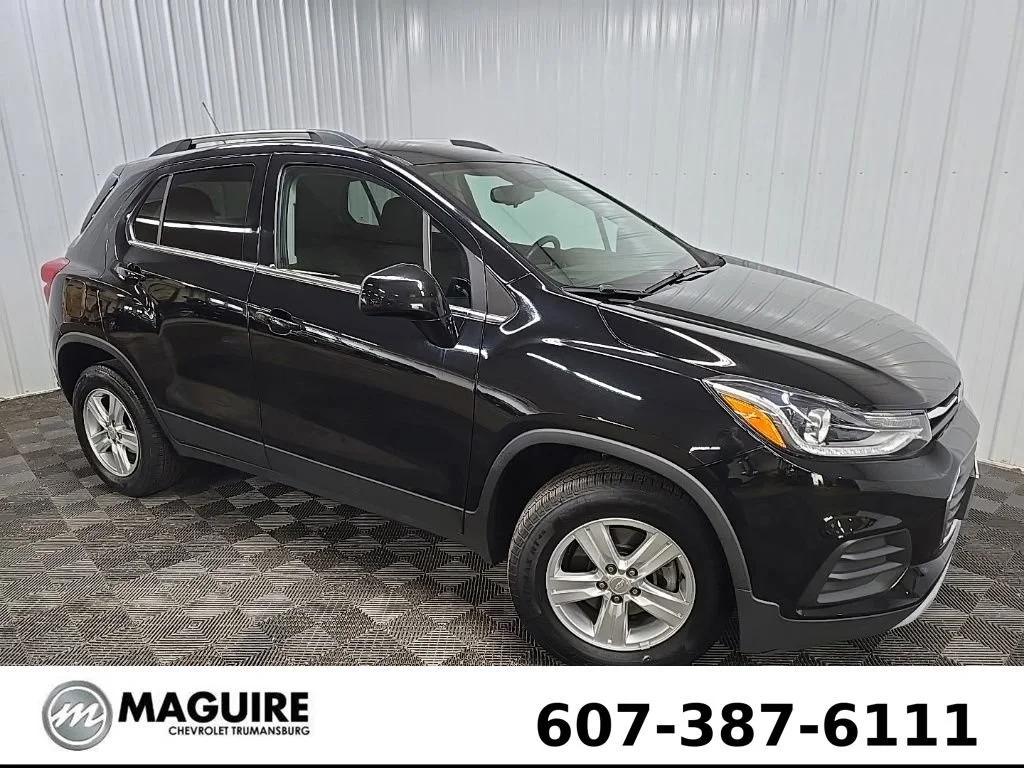 Used 2020 MOSAIC BLACK METALLIC Chevrolet LT image 7