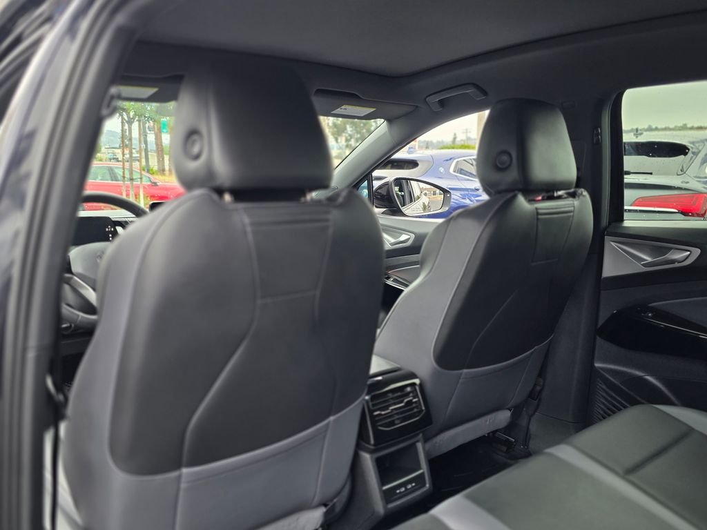 2023 Volkswagen ID.4 PRO S - Photo 18