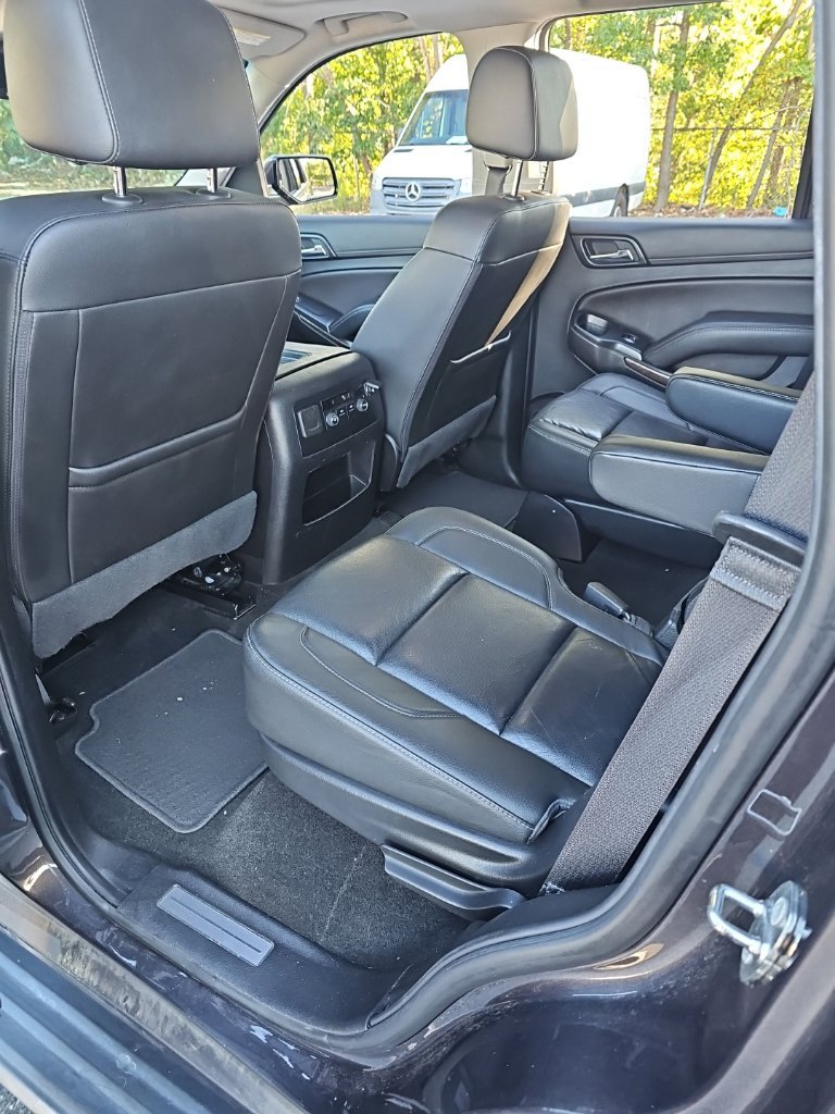 Used 2018 Gray Chevrolet LT image 24