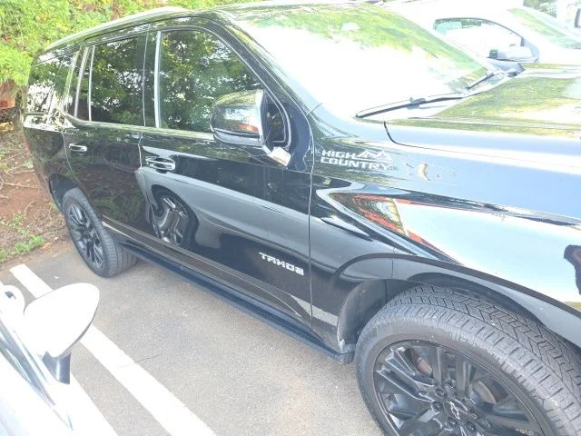 Used 2021 Black Chevrolet High Country image 4