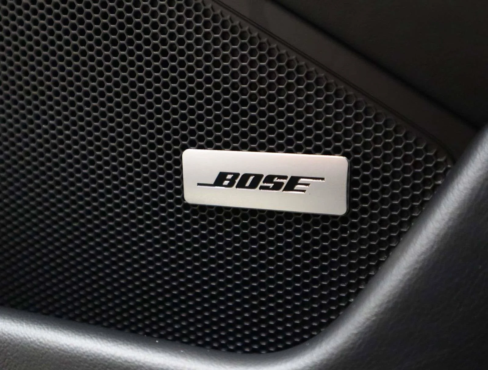 Used 2023 Chalk Porsche Carrera S image 22
