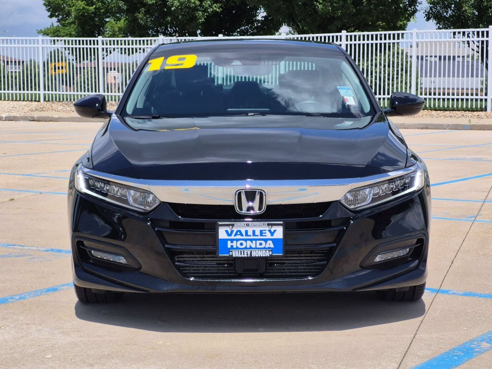 2019 Honda Accord EX-L - Photo 4