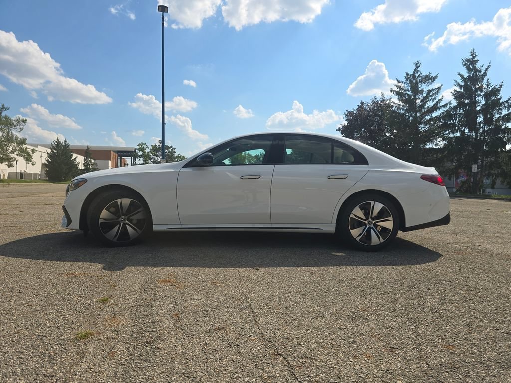New 2027 Polar White Mercedes-Benz E 350 image 52