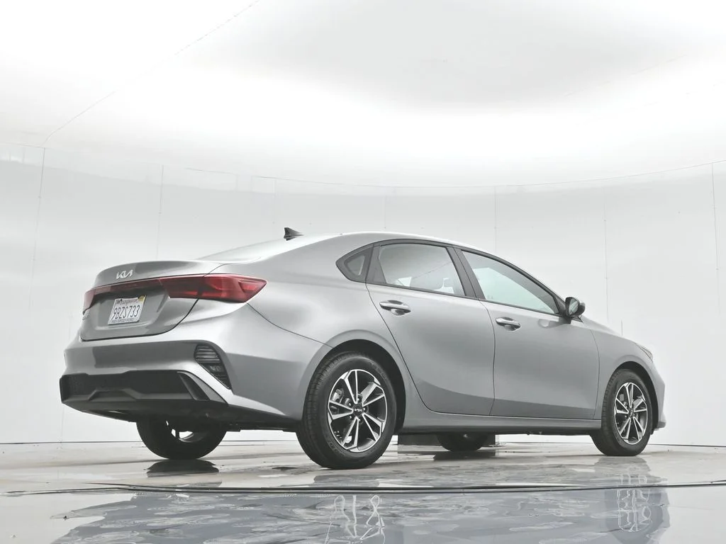Used 2022 Gray Kia LXS image 43