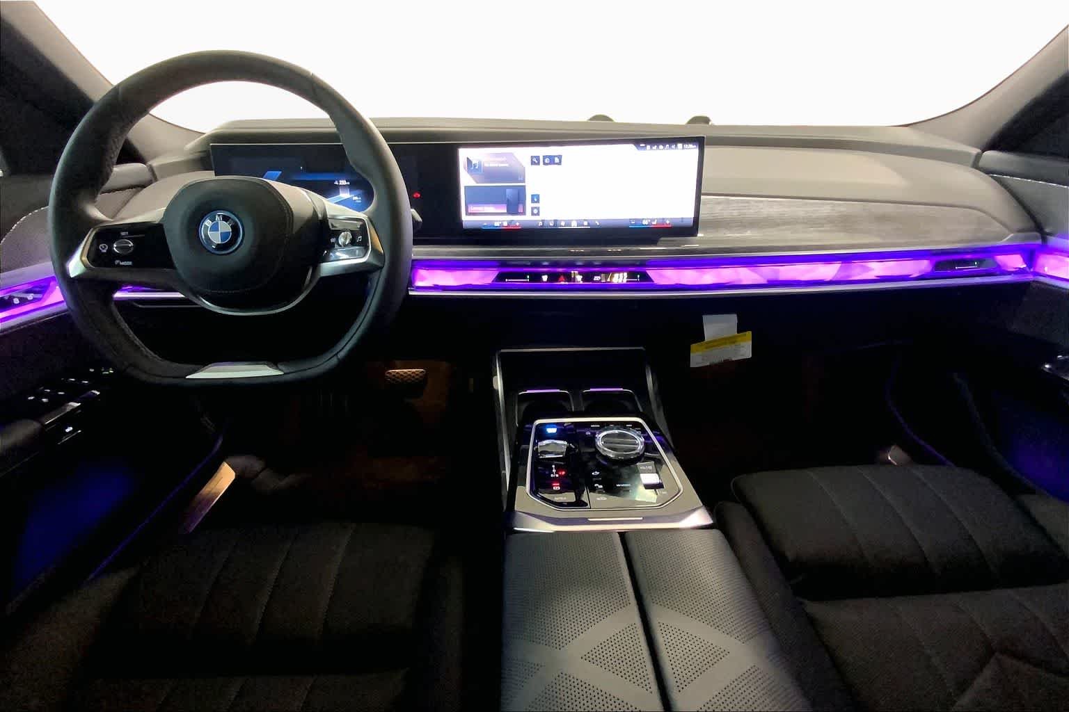 2025 BMW i7 60 - Photo 5
