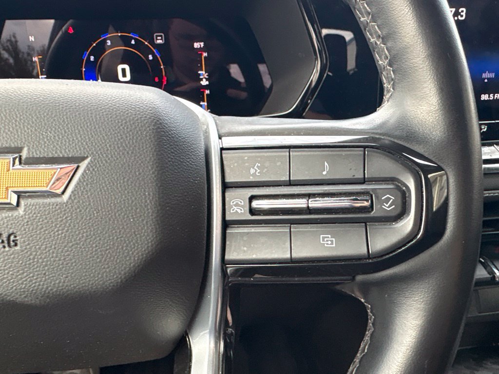 Used 2023 Sterling Gray Metallic Chevrolet LT image 15