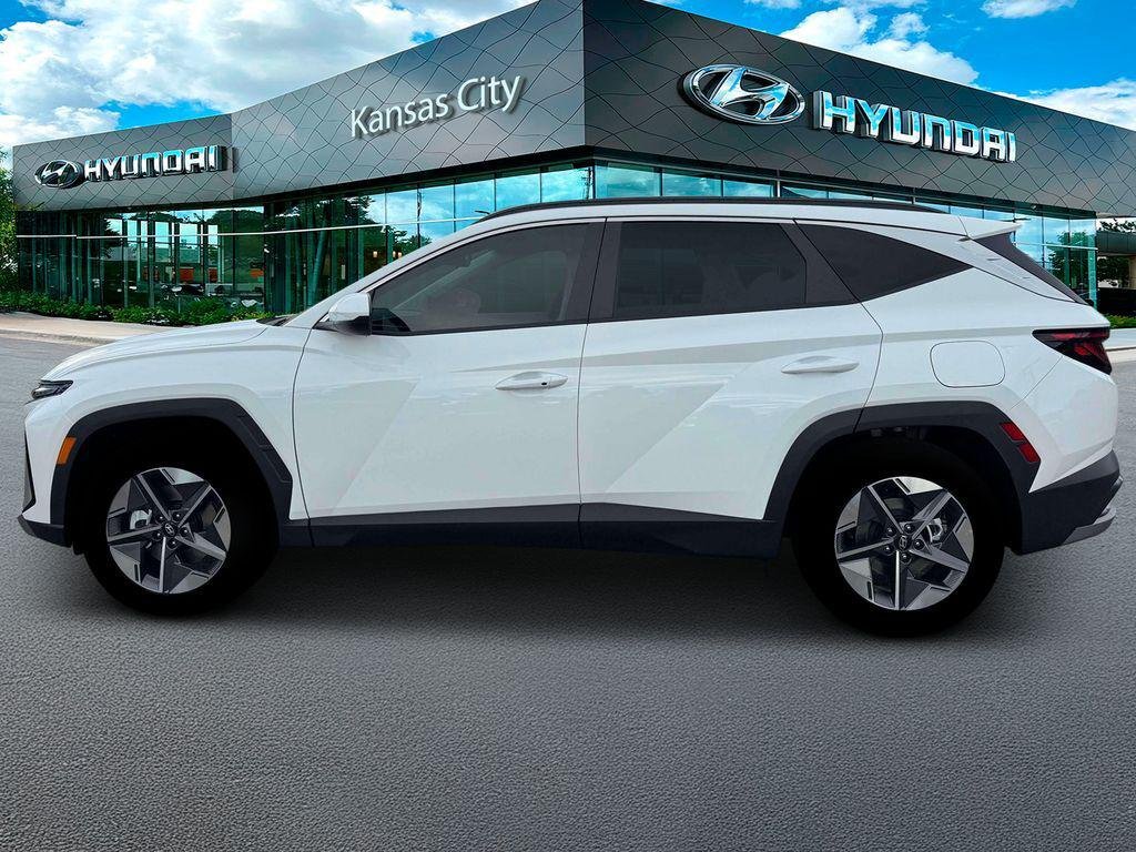 New 2026 Serenity White Pearl Hyundai SEL FWD image 3