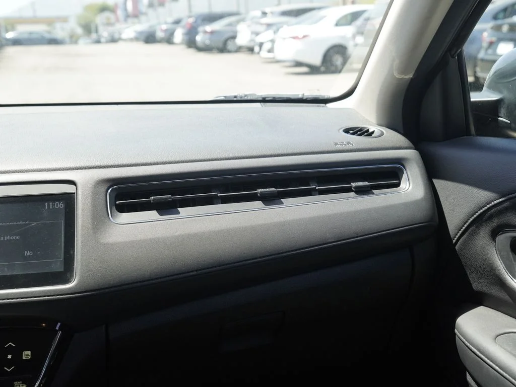 Used 2019 Gray Honda EX-L image 32