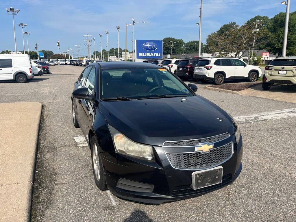 Used 2013 Black Chevrolet 1LT image 2
