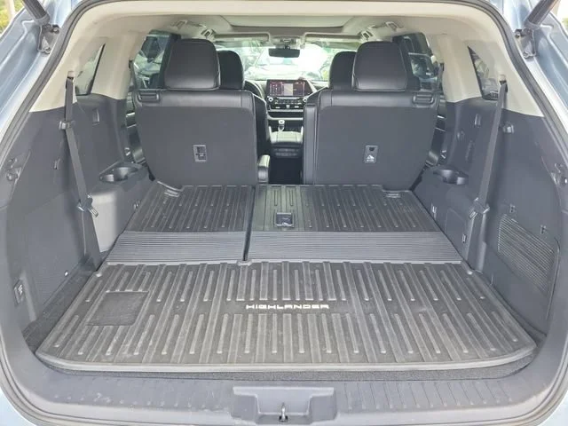 2021 Toyota Highlander Platinum - Photo 11