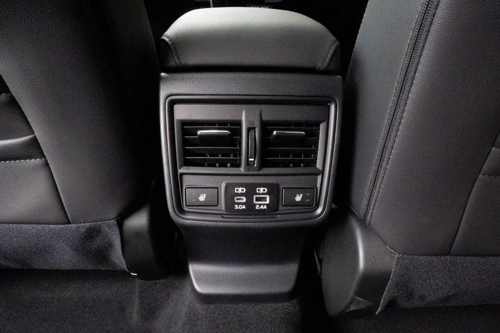 New 2026 CRYSTAL BLACK SILICA Subaru Limited image 19