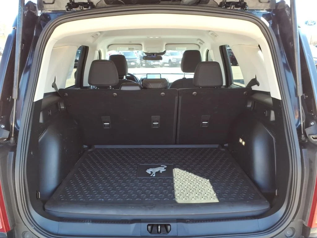 Used 2022 Blue Ford Big Bend image 8