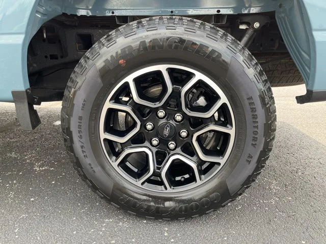 Used 2023 Blue Ford XLT image 20