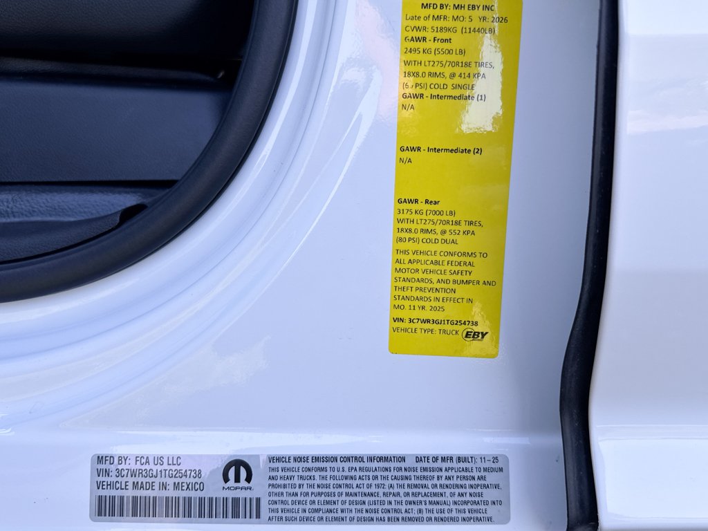 New 2026 Bright White Clear-Coat Exterior Paint RAM Tradesman image 37