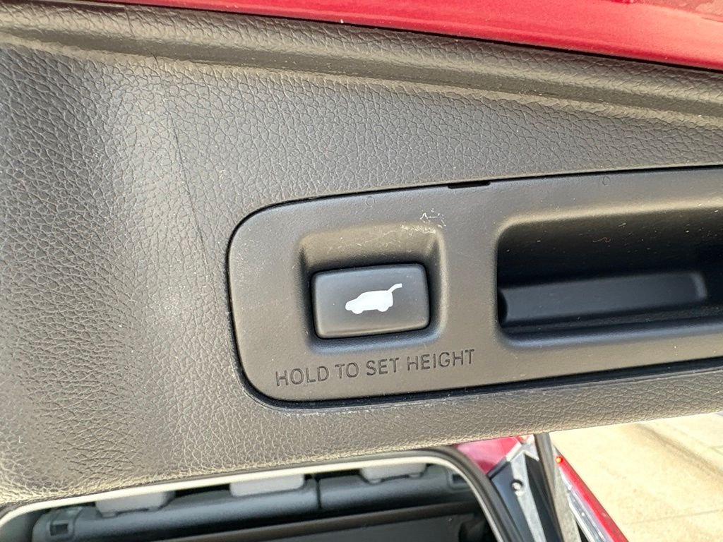 Used 2022 Red Honda EX-L image 44