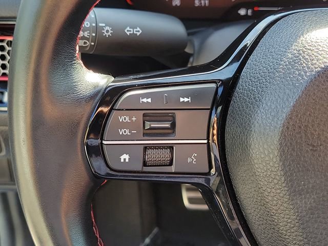 Used 2024  Honda Base image 24