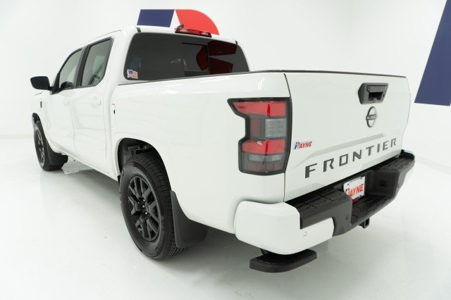 2026 Nissan Frontier SV - Photo 11