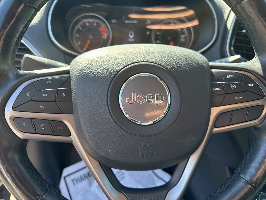 Used 2020 White Jeep Limited image 26