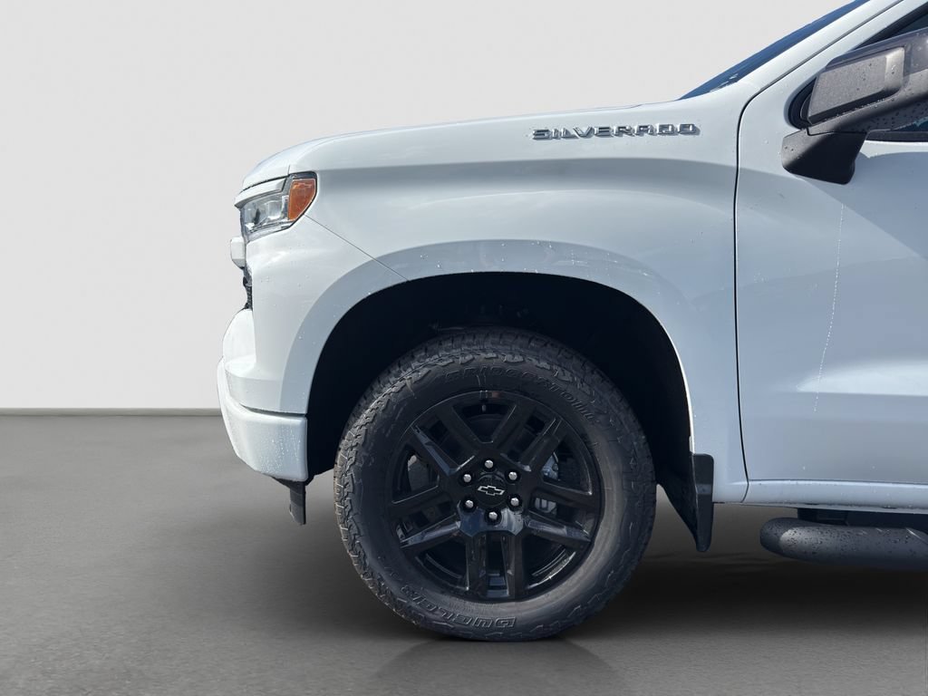 New 2026 Summit White Chevrolet RST image 16