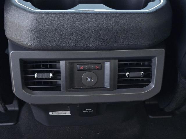 New 2026 Agate Black Metallic Ford F-250® Lariat® image 79