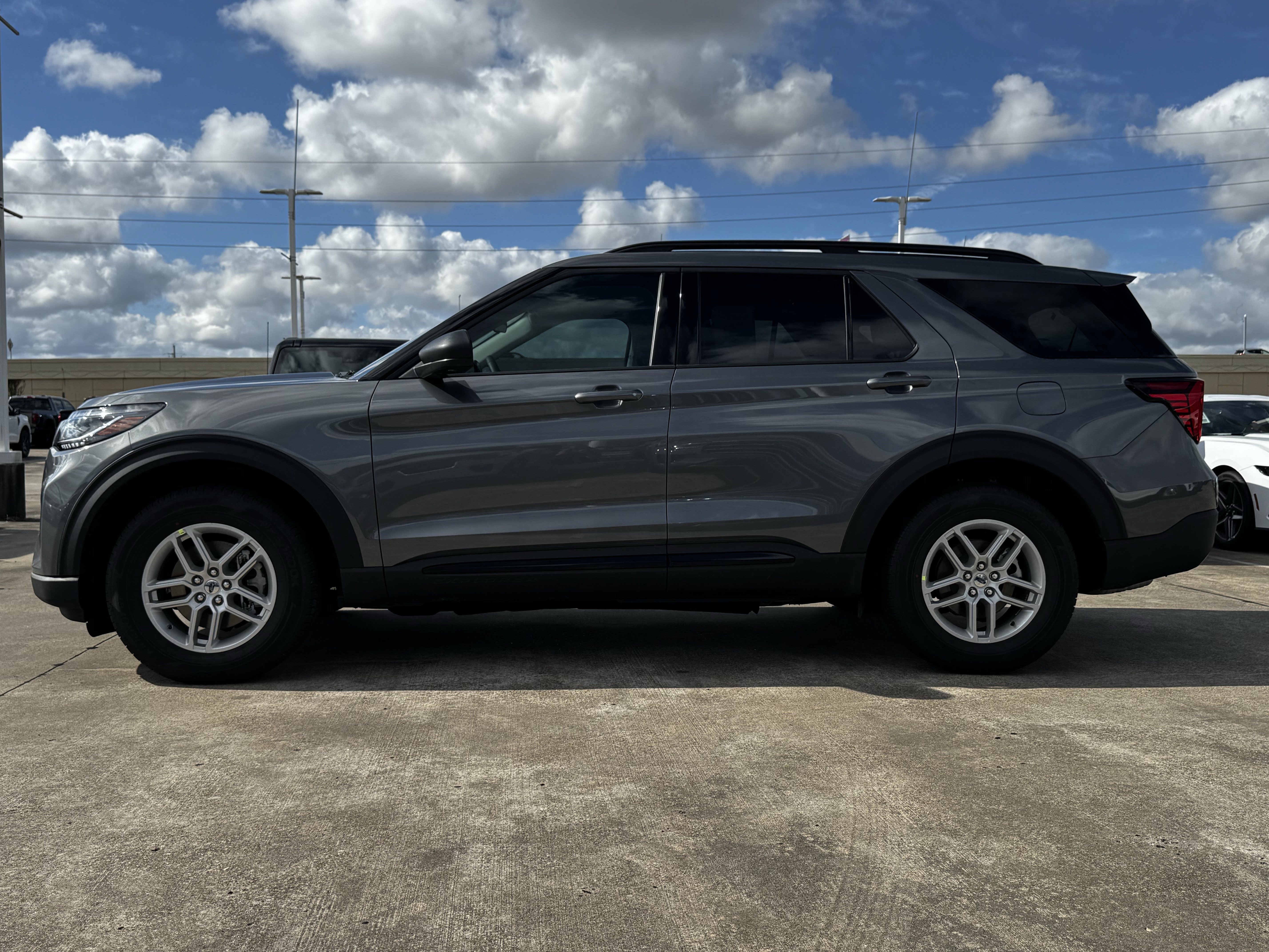 New 2026 Carbonized Gray Metallic Ford Active image 7
