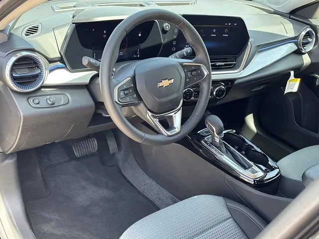2026 Chevrolet Trax LT - Photo 23