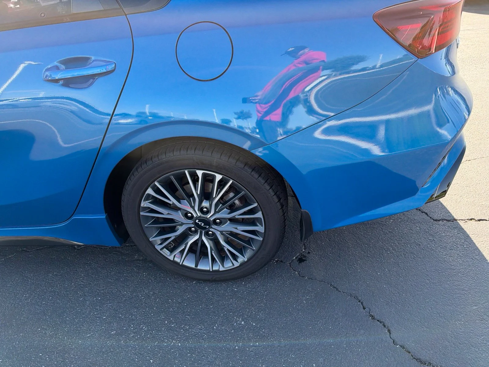 Used 2023 Sporty Blue Kia GT-Line image 12