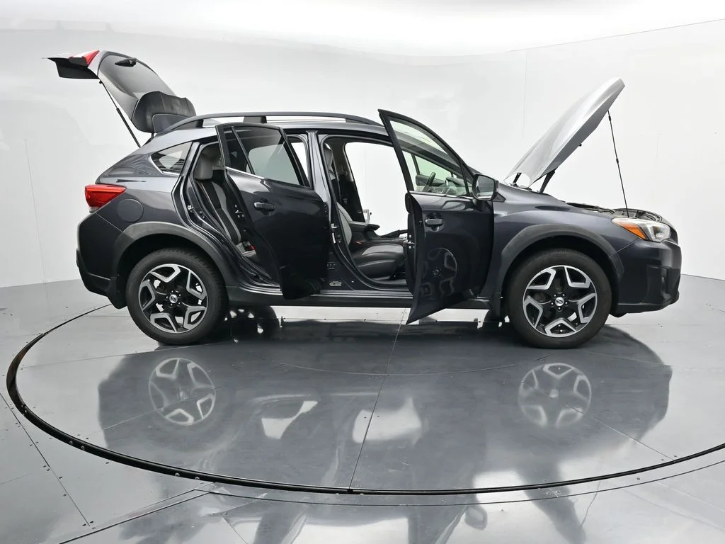 Used 2018 Gray Subaru 2.0i Limited image 42