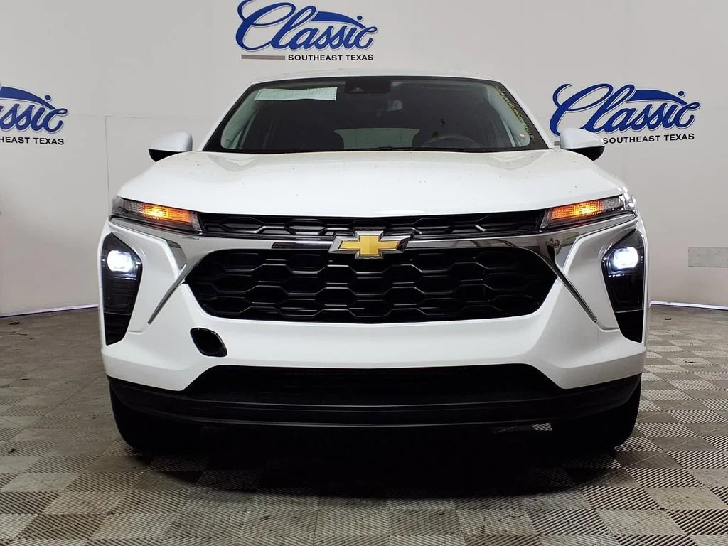 New 2026 Summit White Chevrolet LS image 3
