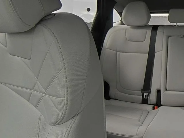 New 2026 Gray Hyundai Blue SE image 40