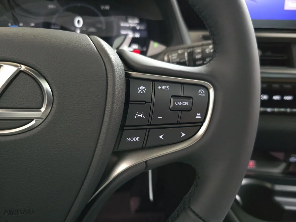 New 2026 Black Lexus 300h Premium image 18