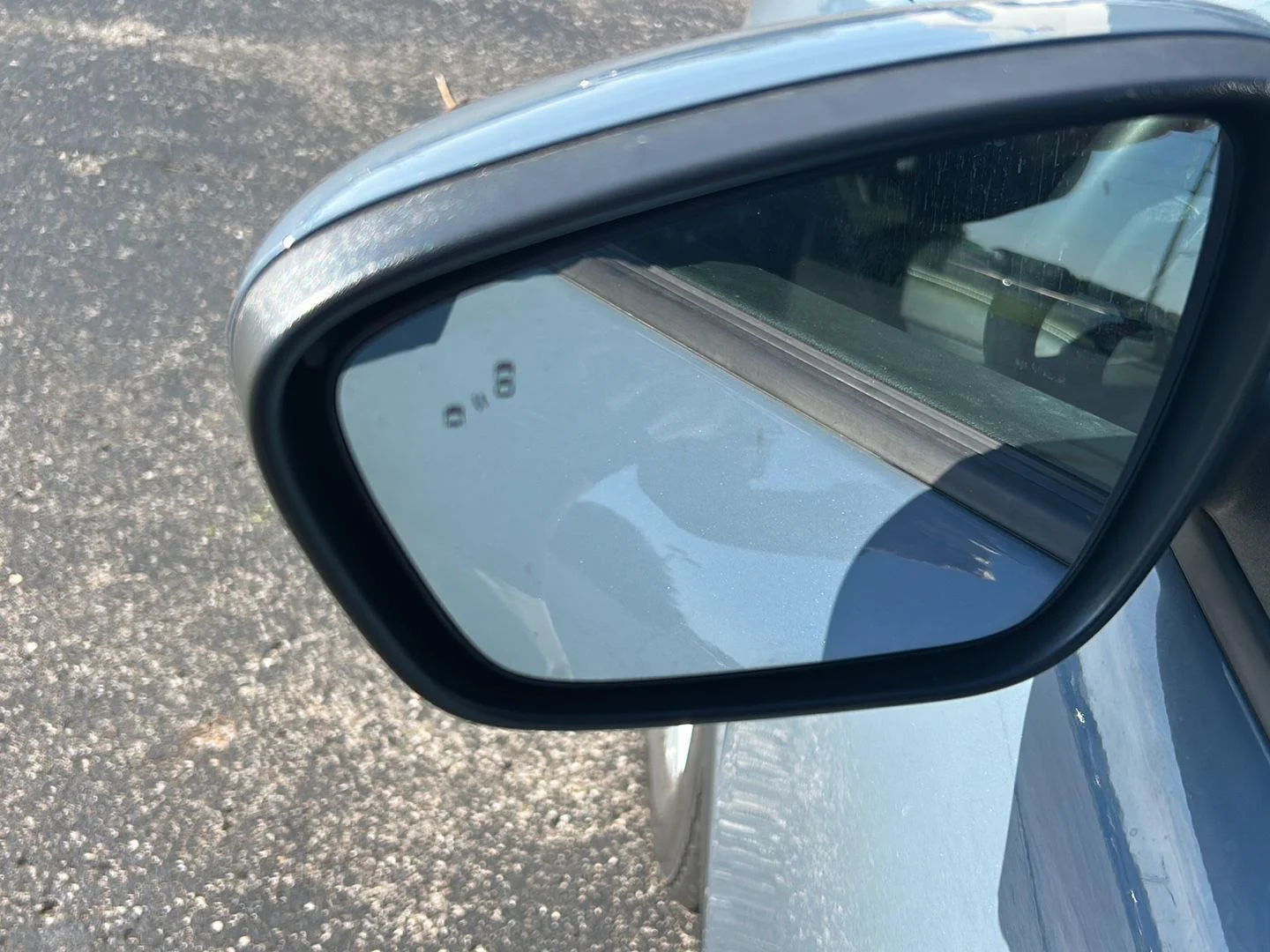 Used 2023 Vapor Blue Ford Active image 21