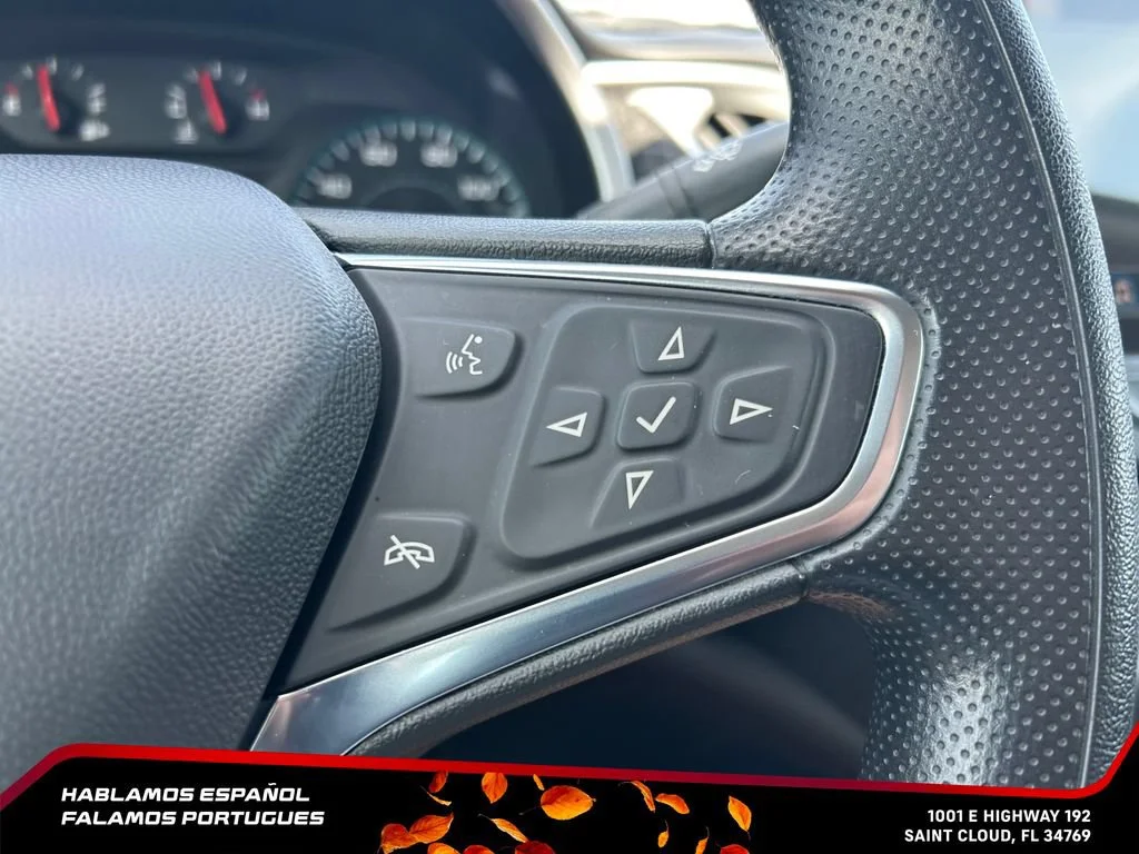 Used 2025 Summit White Chevrolet 1LT image 20