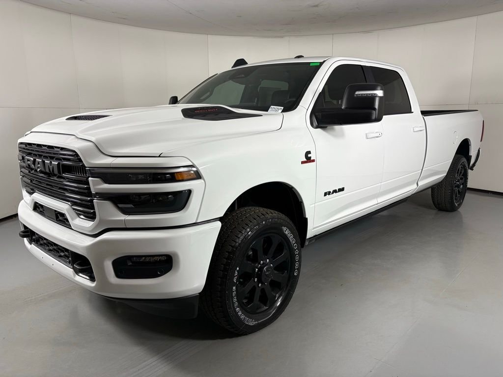 New 2026 Bright White Clear-Coat Exterior Paint RAM Laramie image 4