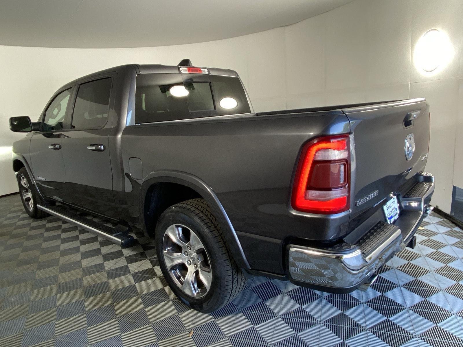 Used 2021 Granite Crystal Metallic Clearcoat Ram Laramie image 15