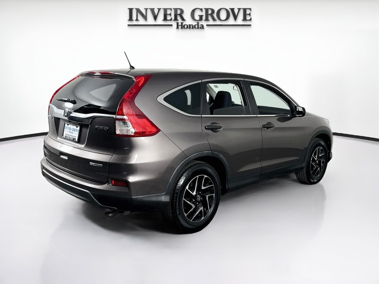 Used 2016 Urban Titanium Metallic Honda SE image 5