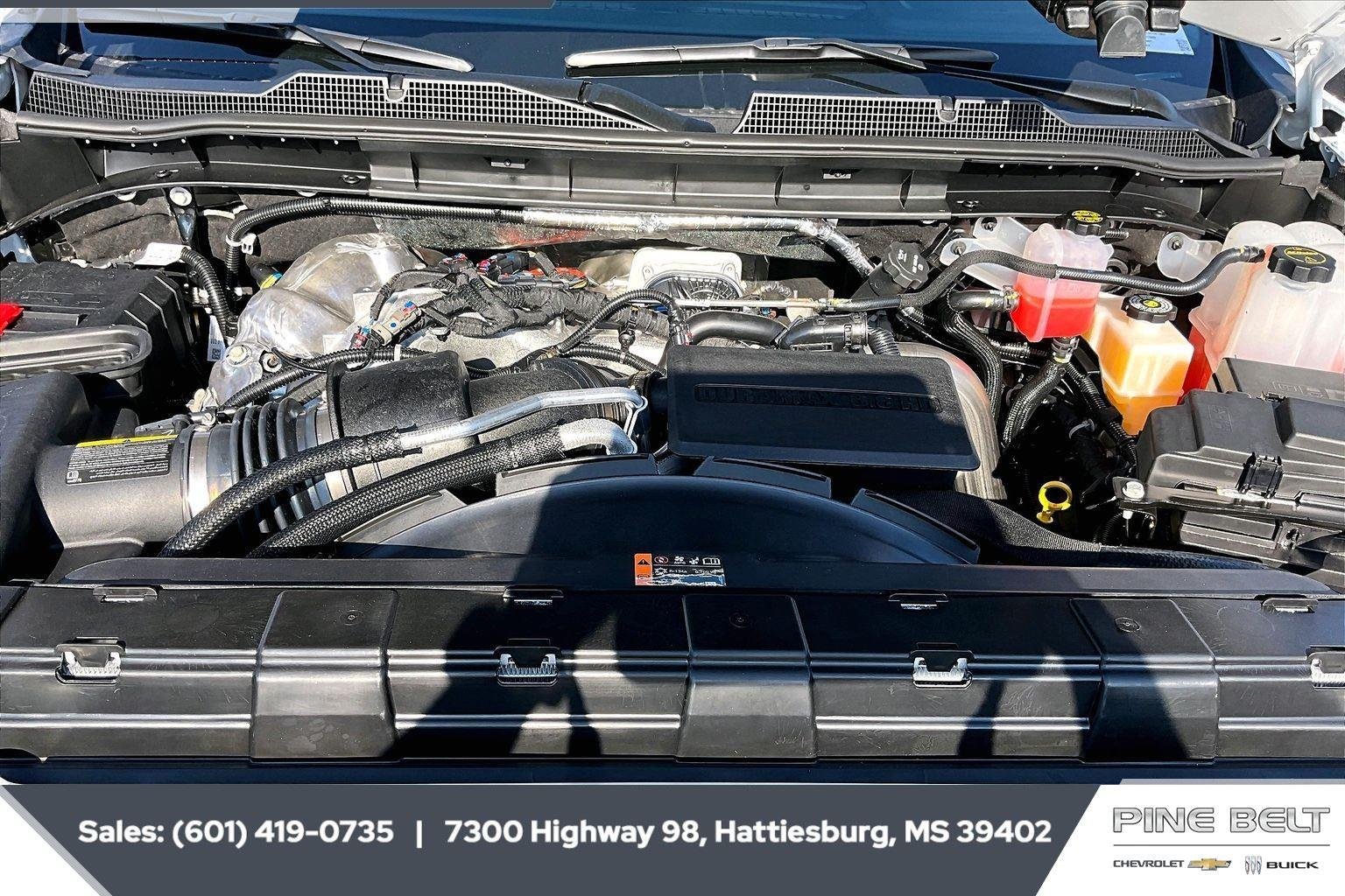 New 2026 Summit White Chevrolet LT image 9